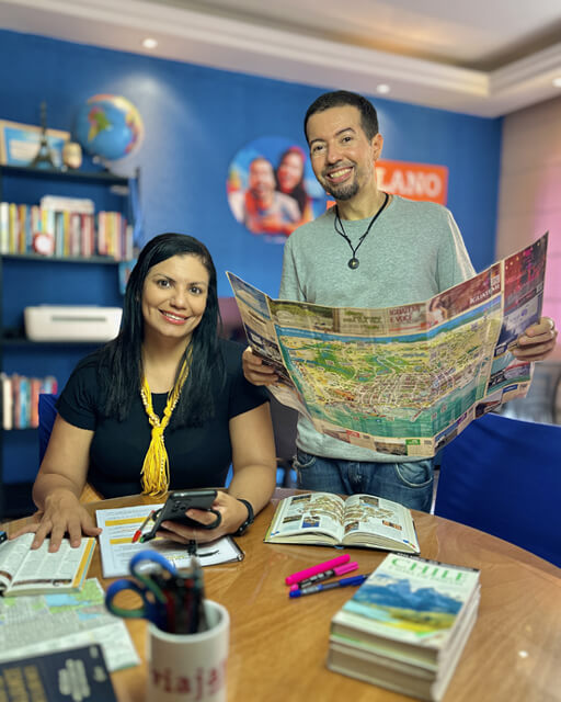 Juliana e Fábio em dia de planejamento Juliana e Fábio em dia de planejamento